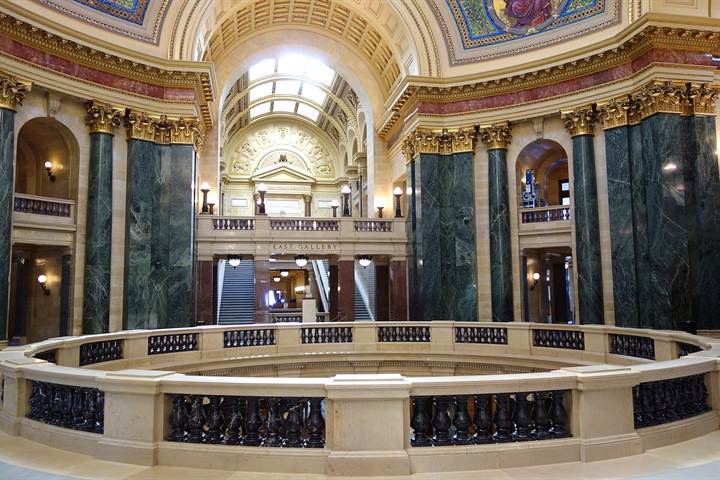 The rotunda of the Wisconsin State Capitol, Madison